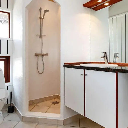 Holiday home Luxury Seaside Retreat With Spa-By Traum Gedser
