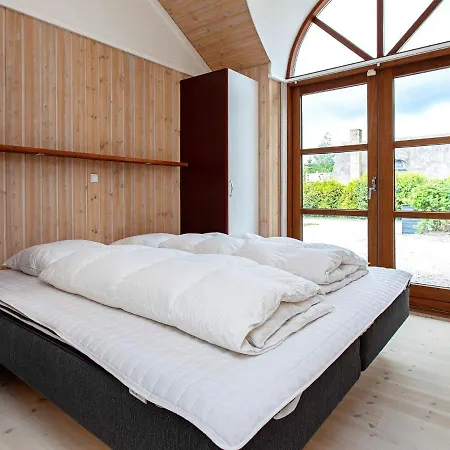 Luxury Seaside Retreat With Spa-By Traum Holiday home Gedser